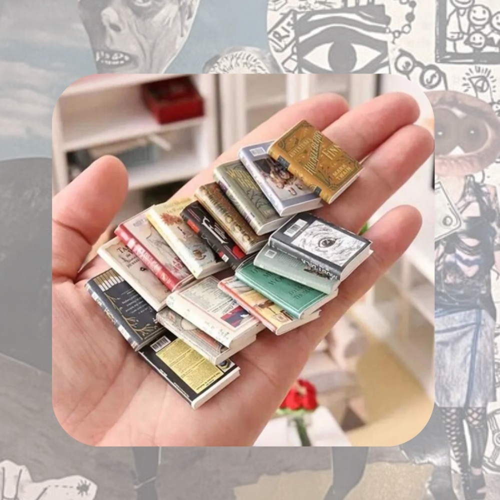 🆕 20+ pieces collection of classic mini books for DIY crafts & more
